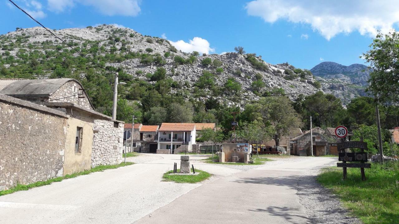 Holiday Home Paklenica Starigrad Paklenica Exterior foto